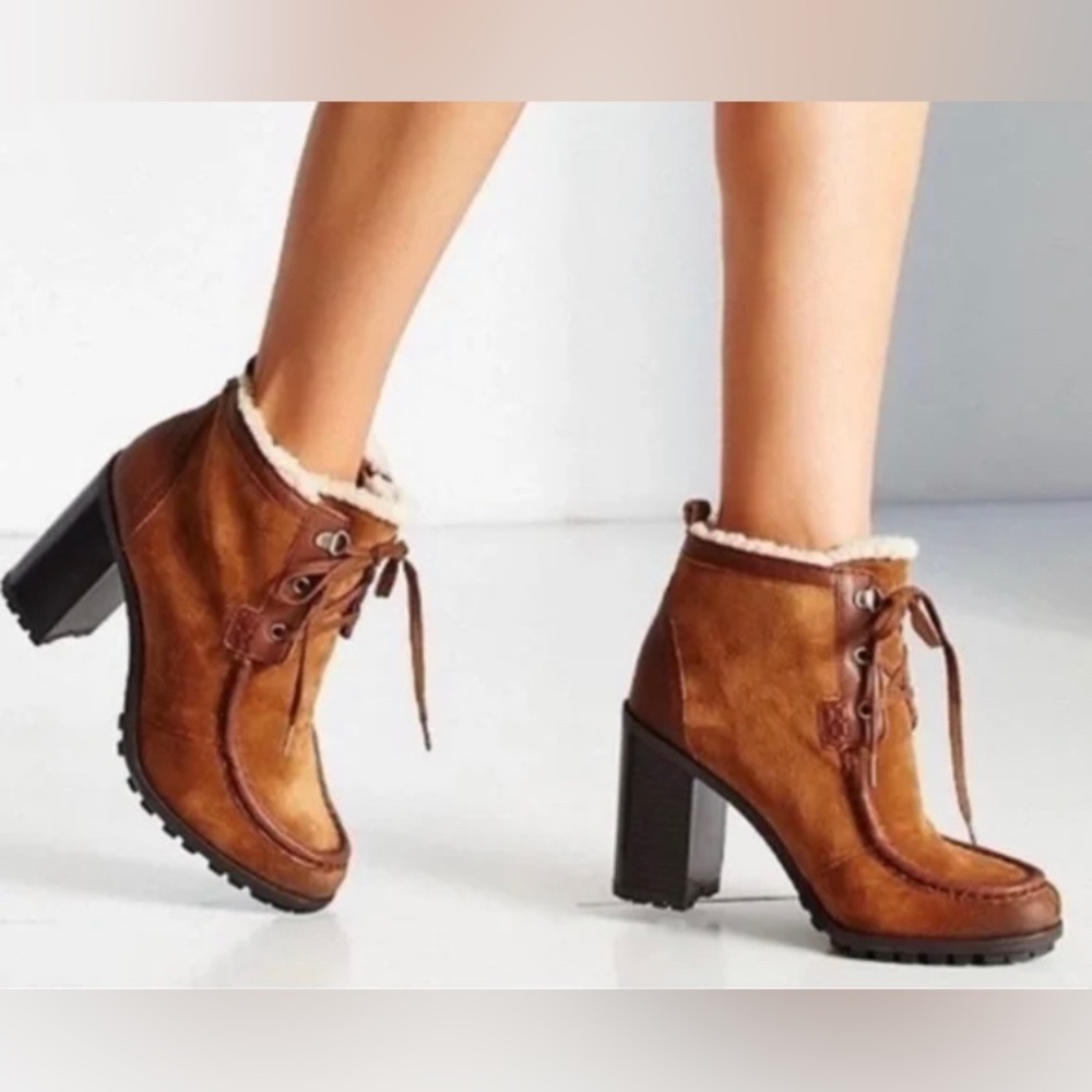Sam Edelman Women’s 10 Stacked‎ Heel Shearling Booties Lace Up Ankle Boots